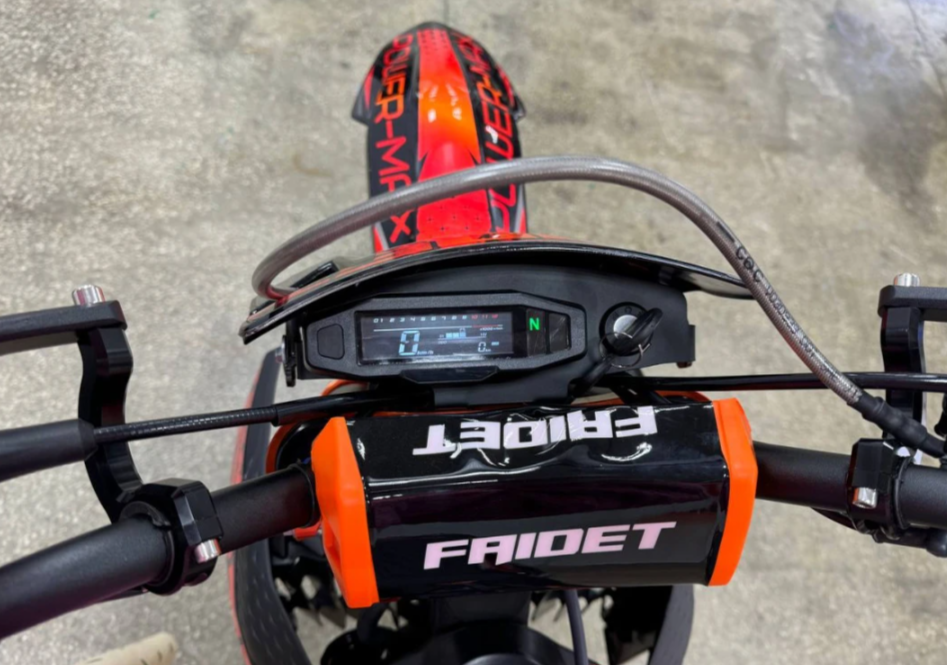 Кроссовый мотоцикл FAIDET PR300 MAX WP в Щёлкове