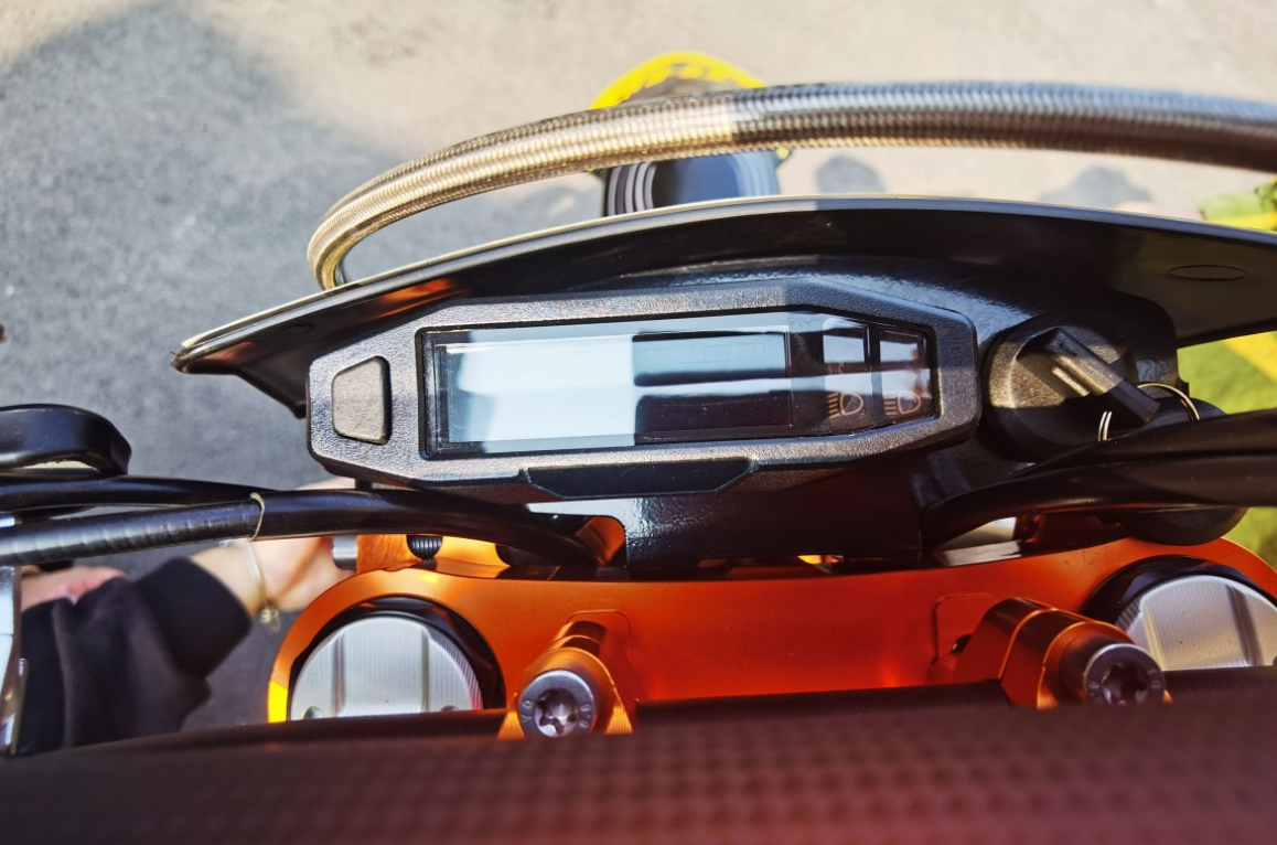 Мотоцикл JHLMOTO JHL Z8 NC300S (182-MN) в Щёлкове