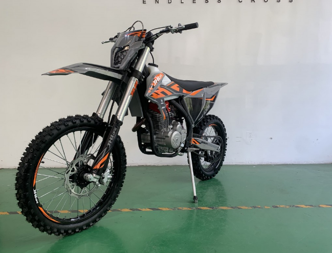 Мотоцикл JHLMOTO JHL LX4 CB300RL (175FMN) в Щёлкове