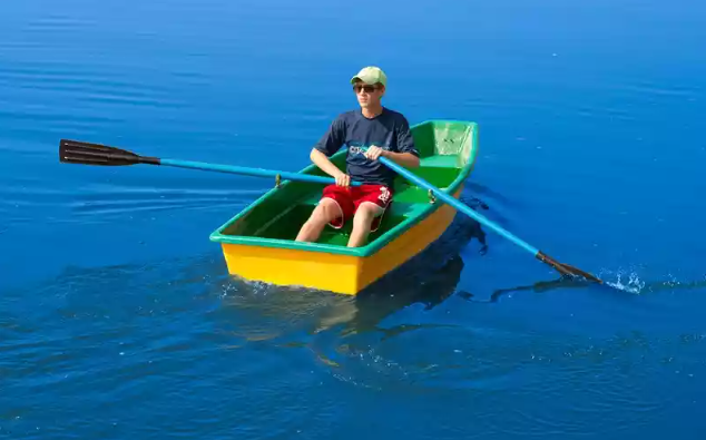 Стеклопластиковая лодка Малютка в Щёлкове