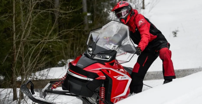 Снегоход OSM SM1000 в Щёлкове