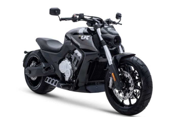 Мотоцикл Benda LFC 700 в Щёлкове