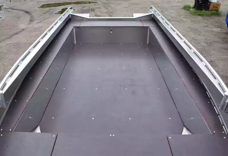 Алюминиевая лодка  Wyatboat-430 Master в Щёлкове