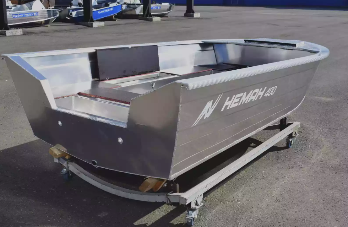 Алюминиевая лодка Неман-400 Р PRO в Щёлкове