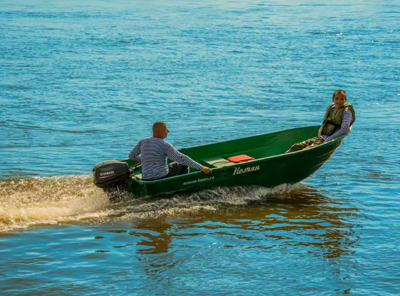 Стеклопластиковая лодка Neman-340 (тримаран) в Щёлкове