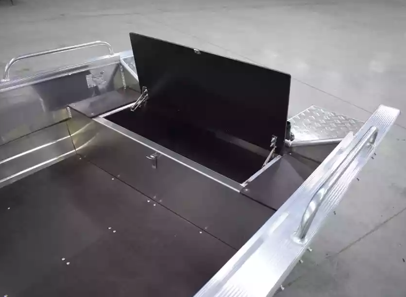 Алюминиевая лодка  Wyatboat-430 Р в Щёлкове