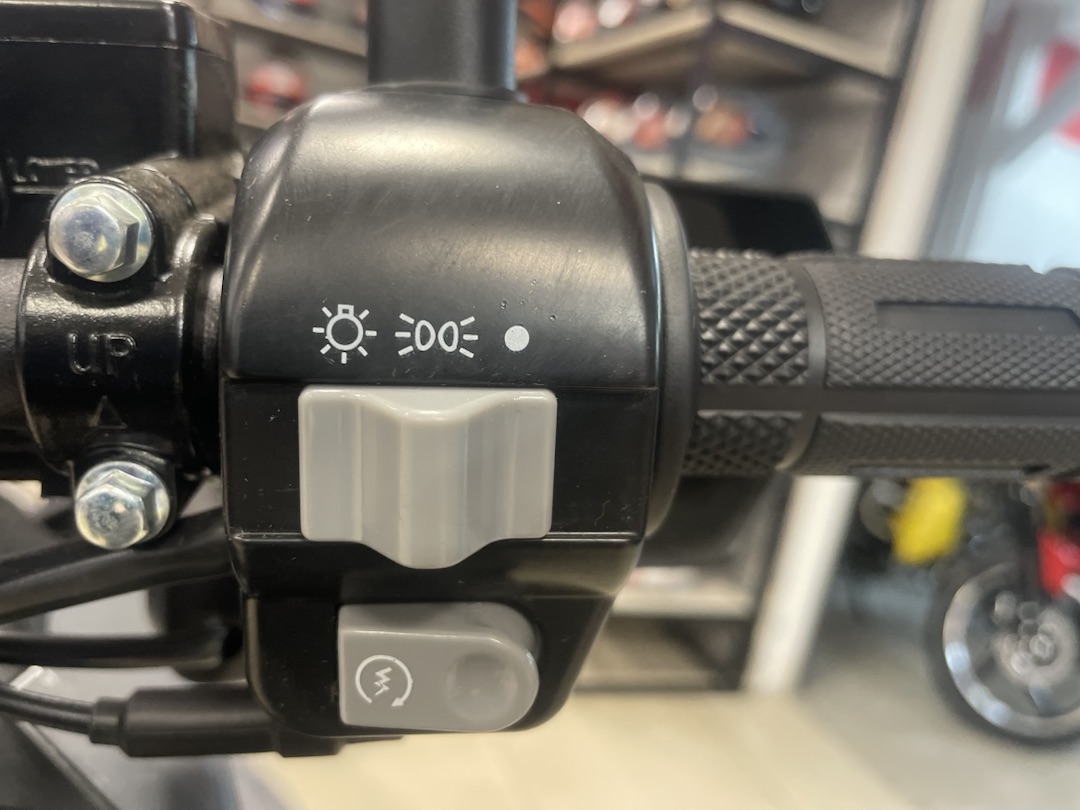 Скутер PROMAX STALKER ARMY 240(49) в Щёлкове