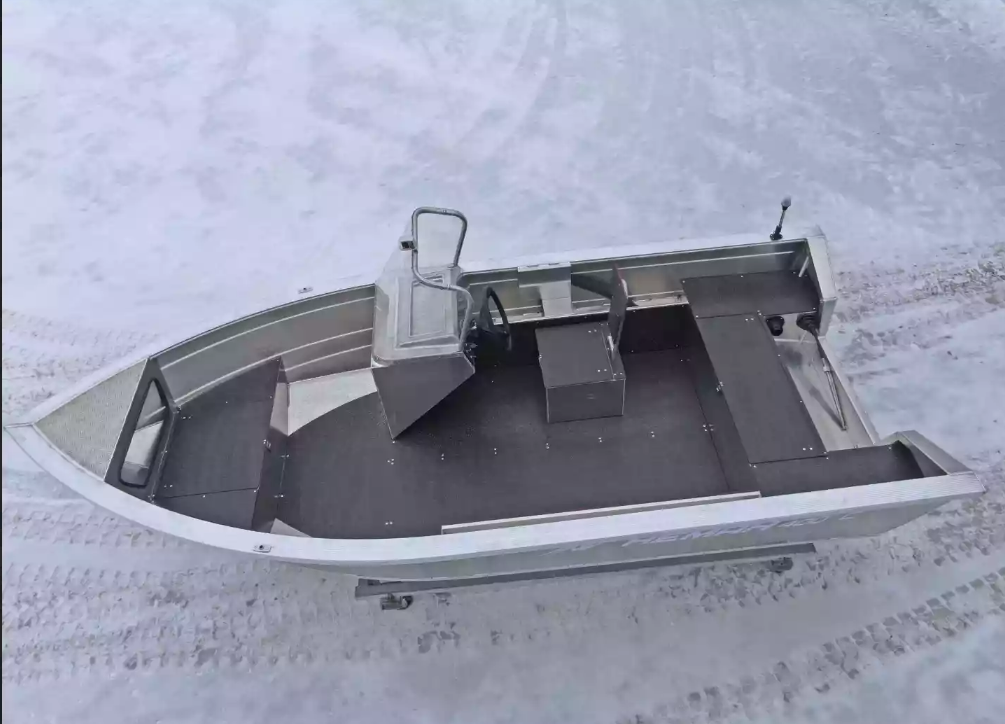 Алюминиевая лодка Неман-400 С в Щёлкове