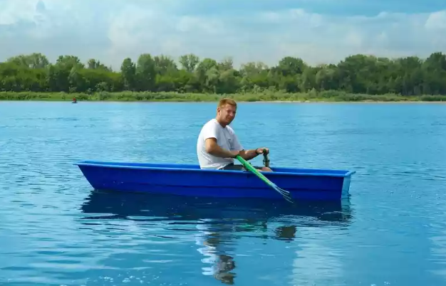 Стеклопластиковая лодка Малютка в Щёлкове