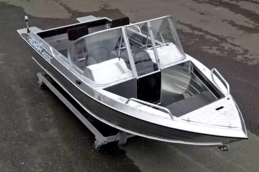 Алюминиевая лодка  Neman-400 DC в Щёлкове