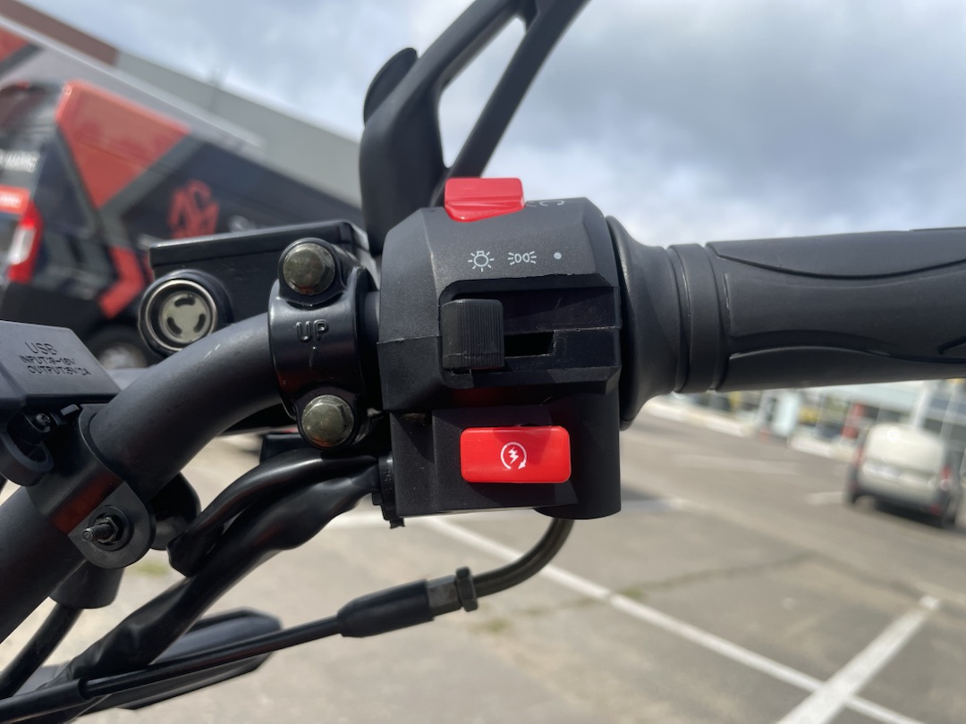 Мопед PROMAX CB150R (49) в Щёлкове