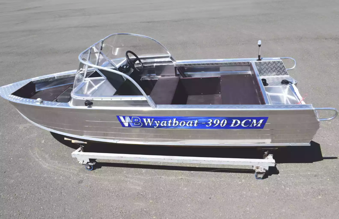 Алюминиевая лодка Wyatboat-390 DCM в Щёлкове