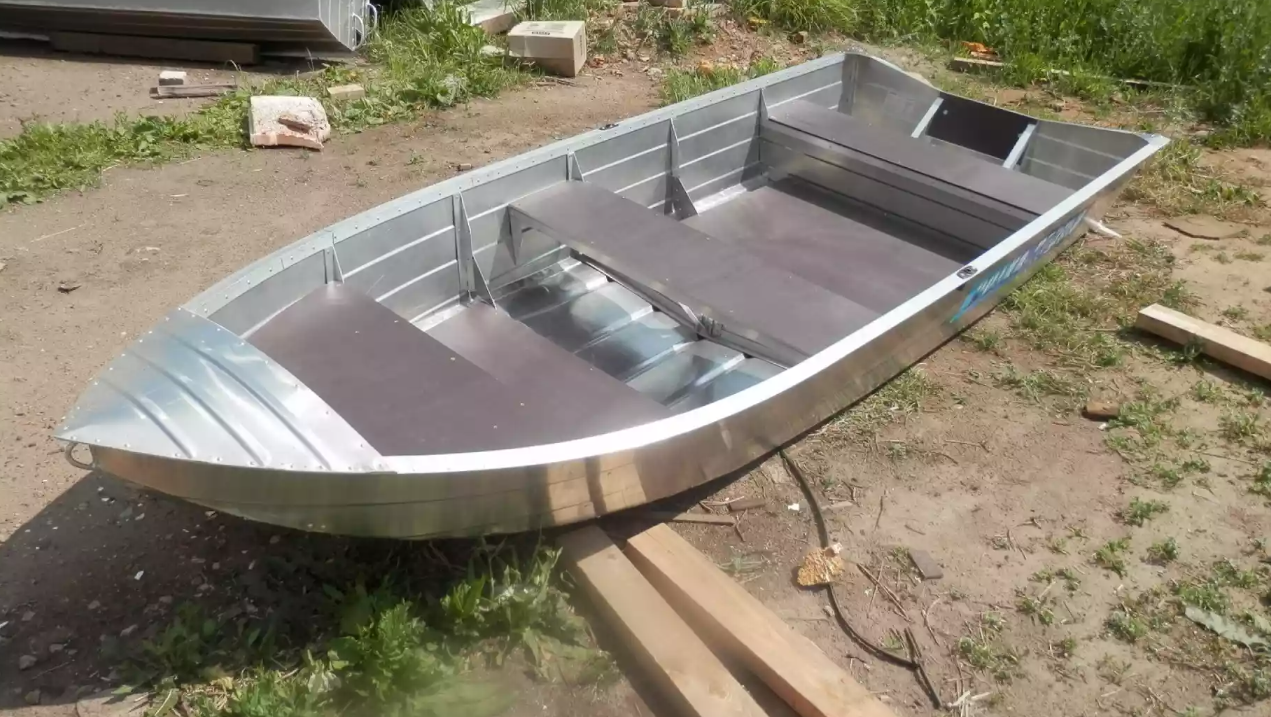 Алюминиевая лодка Вятка-Профи 32 в Щёлкове