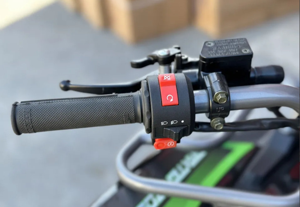 Квадроцикл GBM DAXTER 220 NEW в Щёлкове