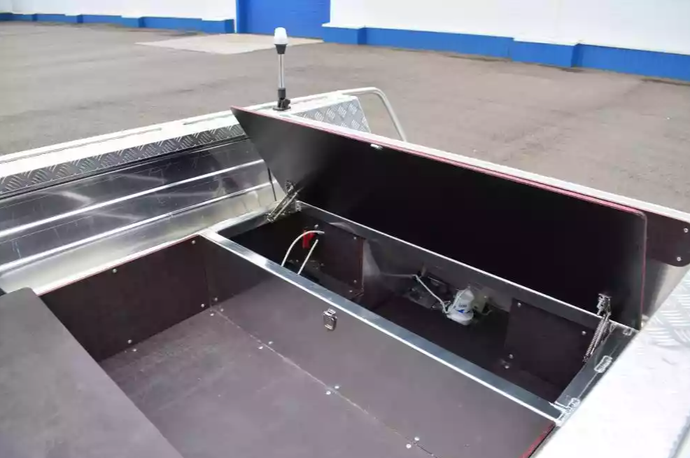 Алюминиевая лодка Wyatboat-390 DCM Увеличенный борт в Щёлкове