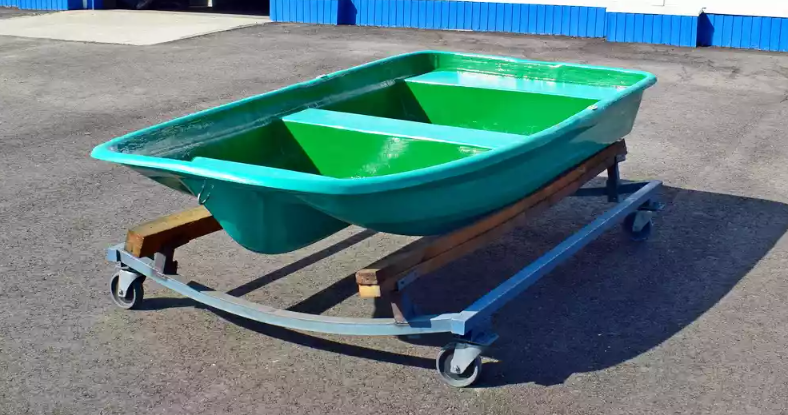 Стеклопластиковая лодка Старт (тримаран) в Щёлкове