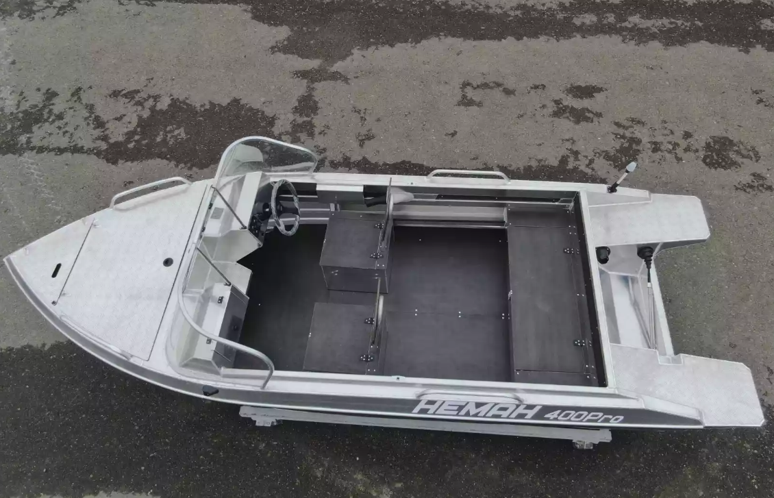 Алюминиевая лодка  Neman-400 PRO в Щёлкове