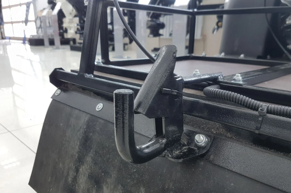 Мотобуксировщик PAXUS 650 AVANT 9 л.с. в Щёлкове