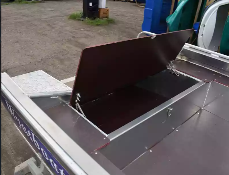 Алюминиевая лодка  Wyatboat-430 Master в Щёлкове