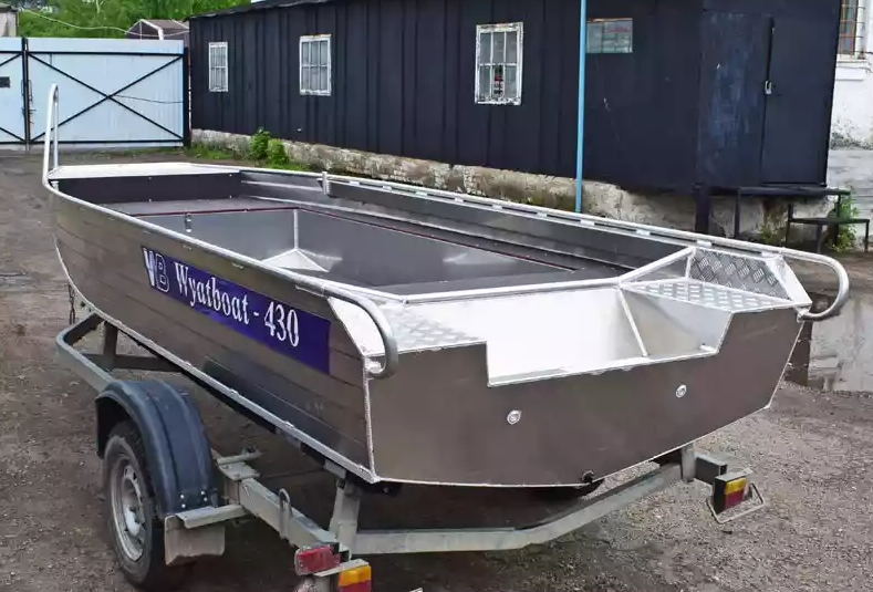 Алюминиевая лодка  Wyatboat-430 Master в Щёлкове