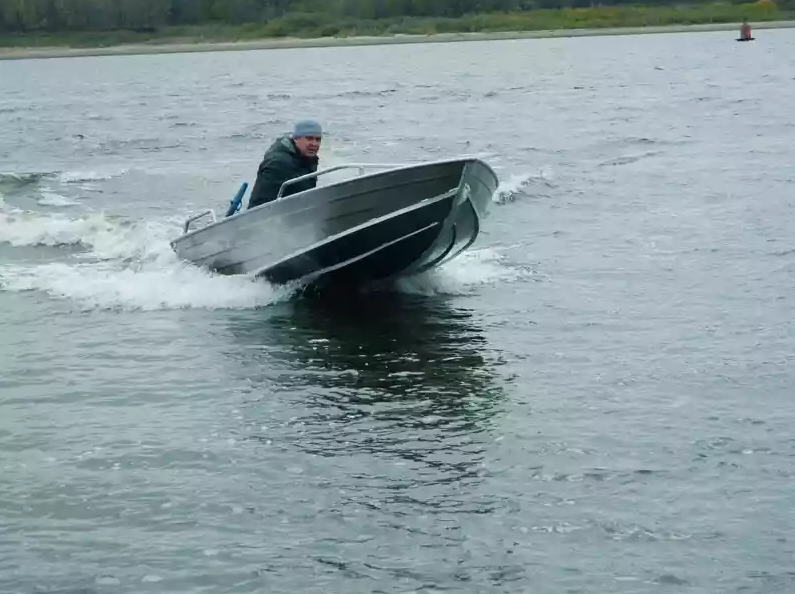 Алюминиевая лодка Wyatboat-390 M в Щёлкове