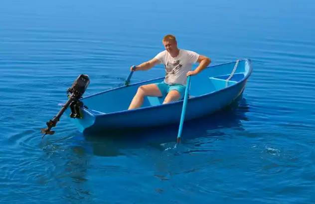 Стеклопластиковая лодка Омуль в Щёлкове