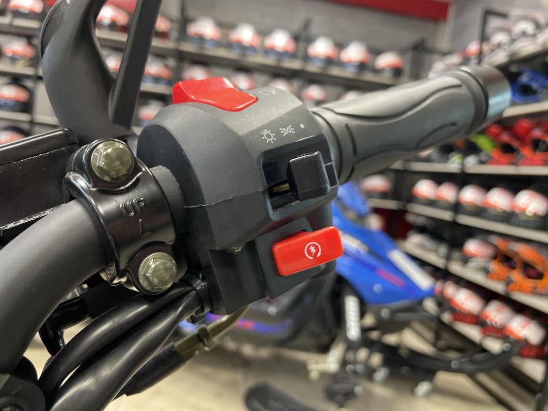 Мопед PROMAX CB150R (49) в Щёлкове