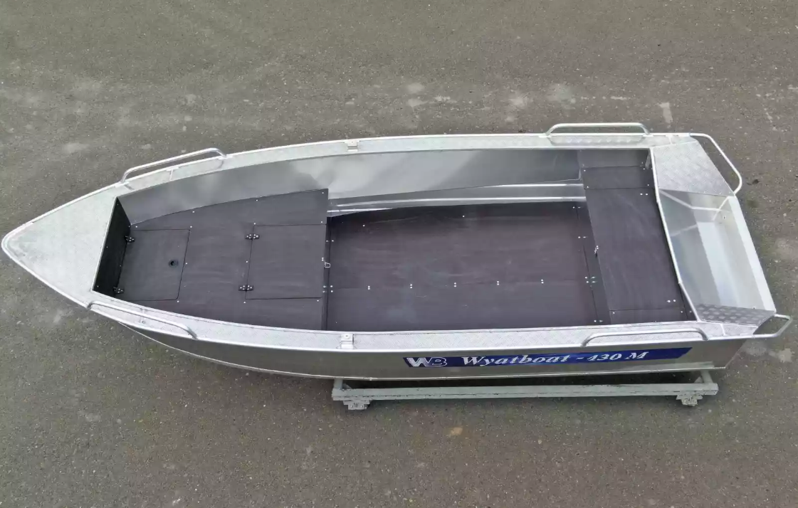 Алюминиевая лодка  Wyatboat-430М FISH в Щёлкове