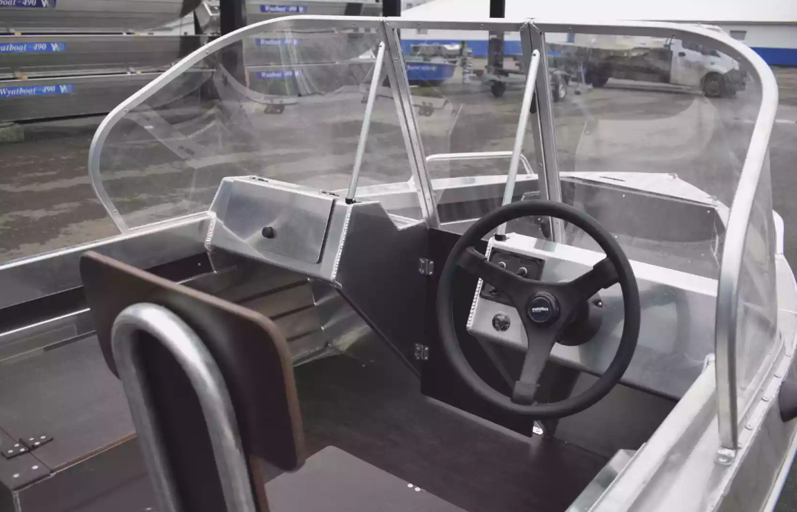 Алюминиевая лодка  Neman-400 DC в Щёлкове