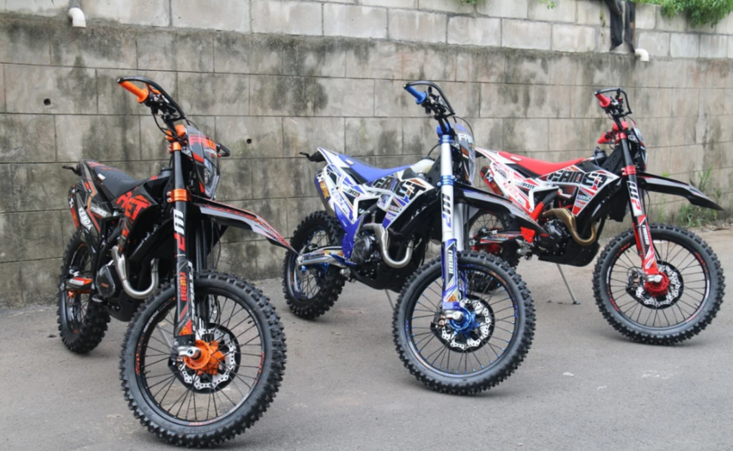 Кроссовый мотоцикл FAIDET CB300RL MAX WP в Щёлкове