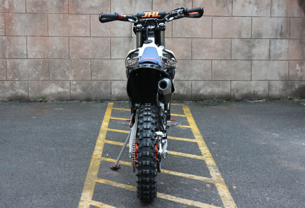 Мотоцикл JHLMOTO JHL Z8i (EFI) NC300S (182-MN) в Щёлкове