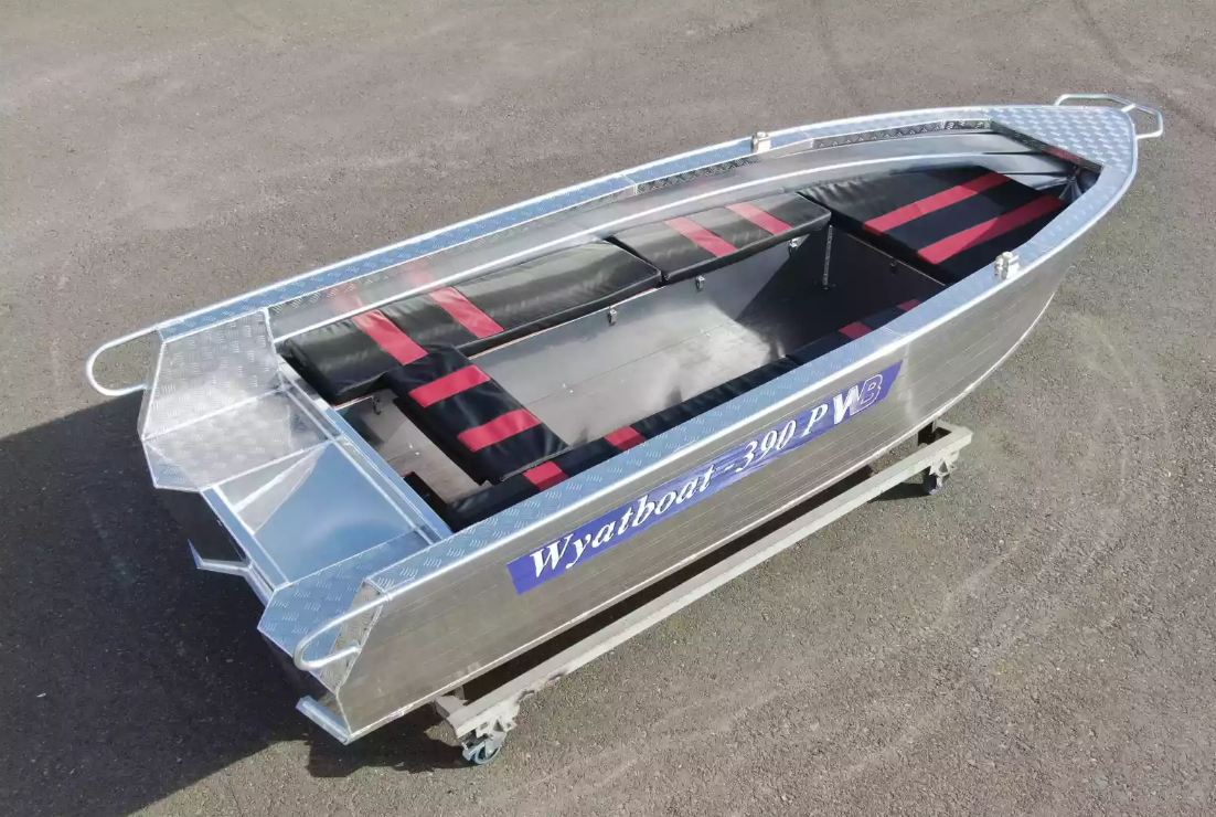 Алюминиевая лодка Wyatboat-390РМ увеличенный борт в Щёлкове