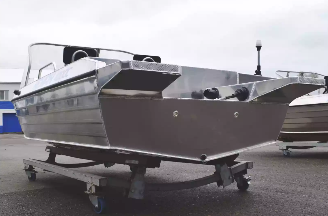 Алюминиевая лодка  Neman-400 DC в Щёлкове