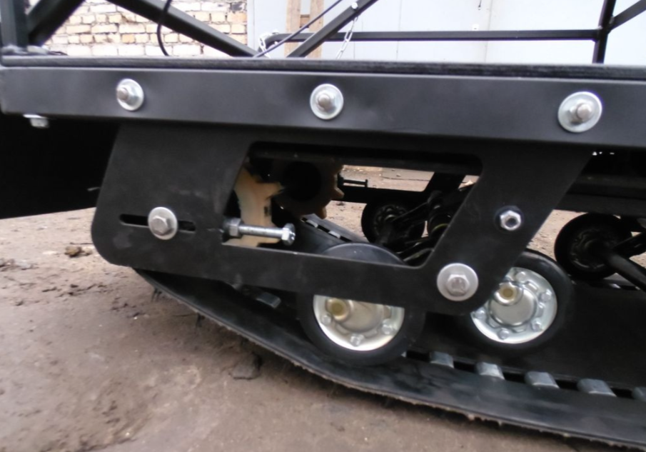 Мотобуксировщик AhtaR Зима 15 л/с с вариатором в Щёлкове