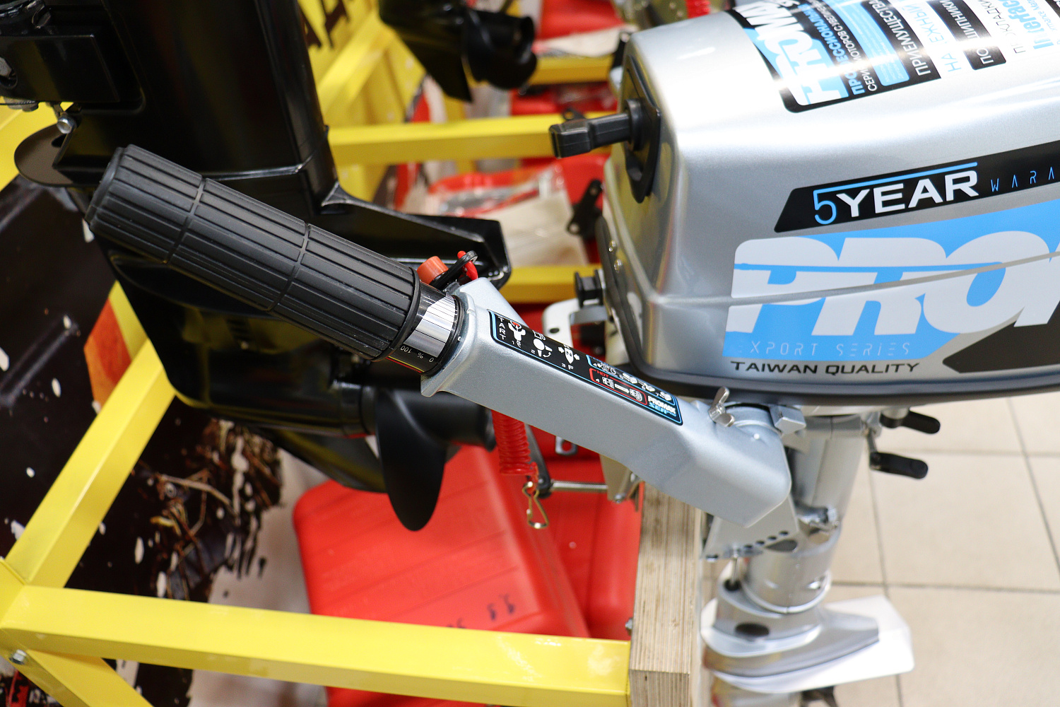 Лодочный мотор PROMAX SP5FHS (внешний бак 12 л) в Щёлкове