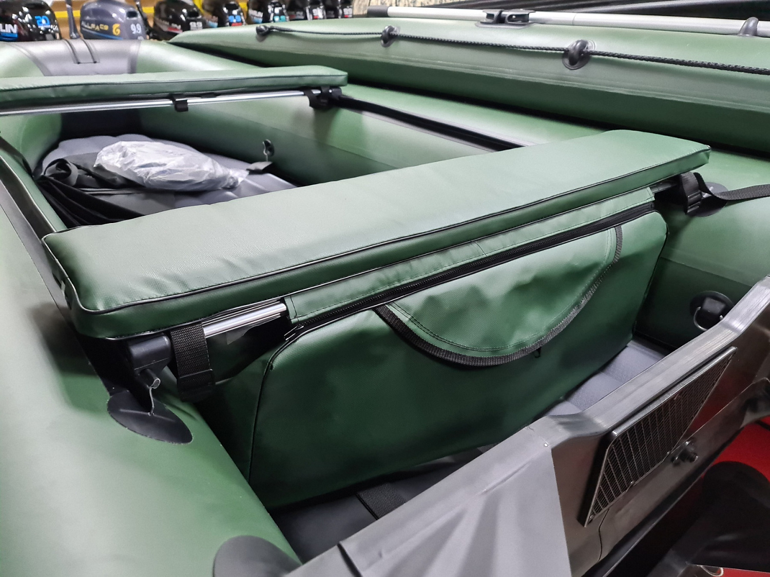 КОМПЛЕКТ МЯГКИХ НАКЛАДОК С СУМКОЙ ДЛЯ ЛОДОК 90Х20 ЗЕЛЕНЫЙ в Щёлкове