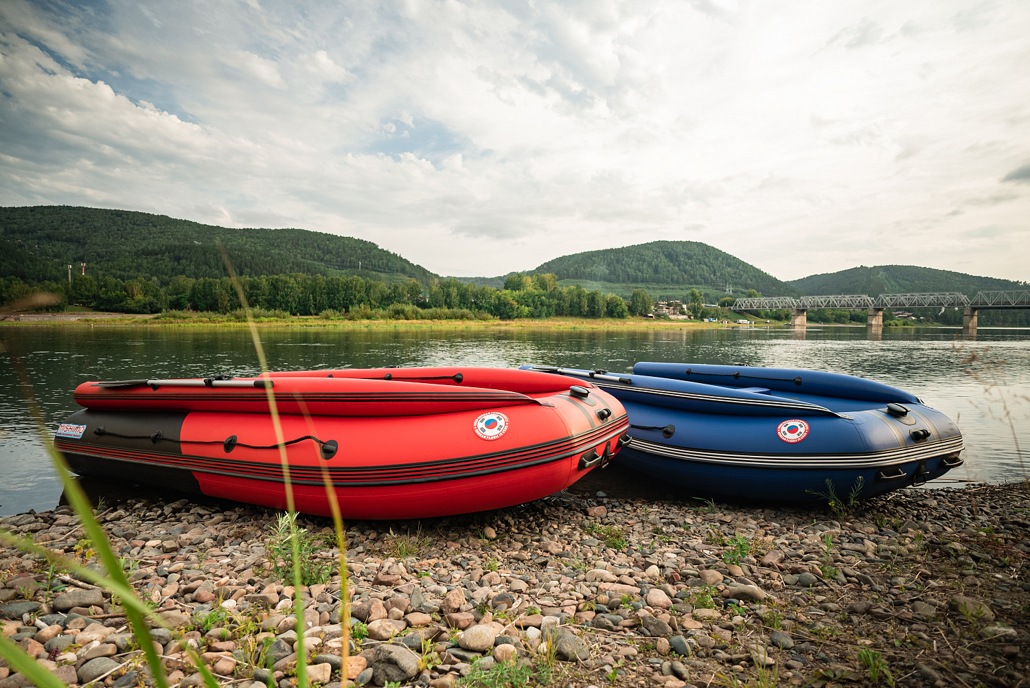 Лодка MISHIMO RIVER FJET PRO 430  под водомет в Щёлкове