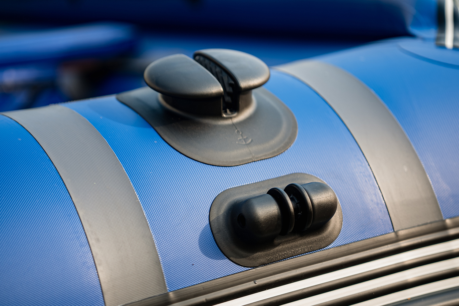 Лодка MISHIMO RIVER FJET PRO 430  под водомет в Щёлкове