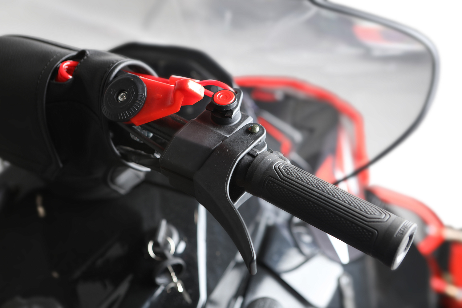 Снегоход IKUDZO HUNTER 600LK 20 V2 в Щёлкове