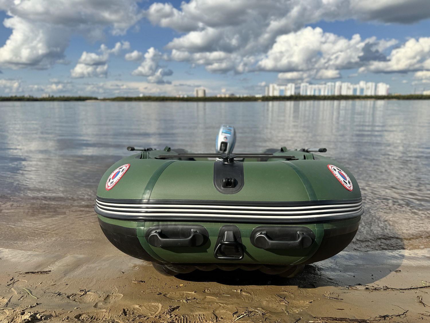 Лодка MISHIMO BIG FLOOR 400 в Щёлкове