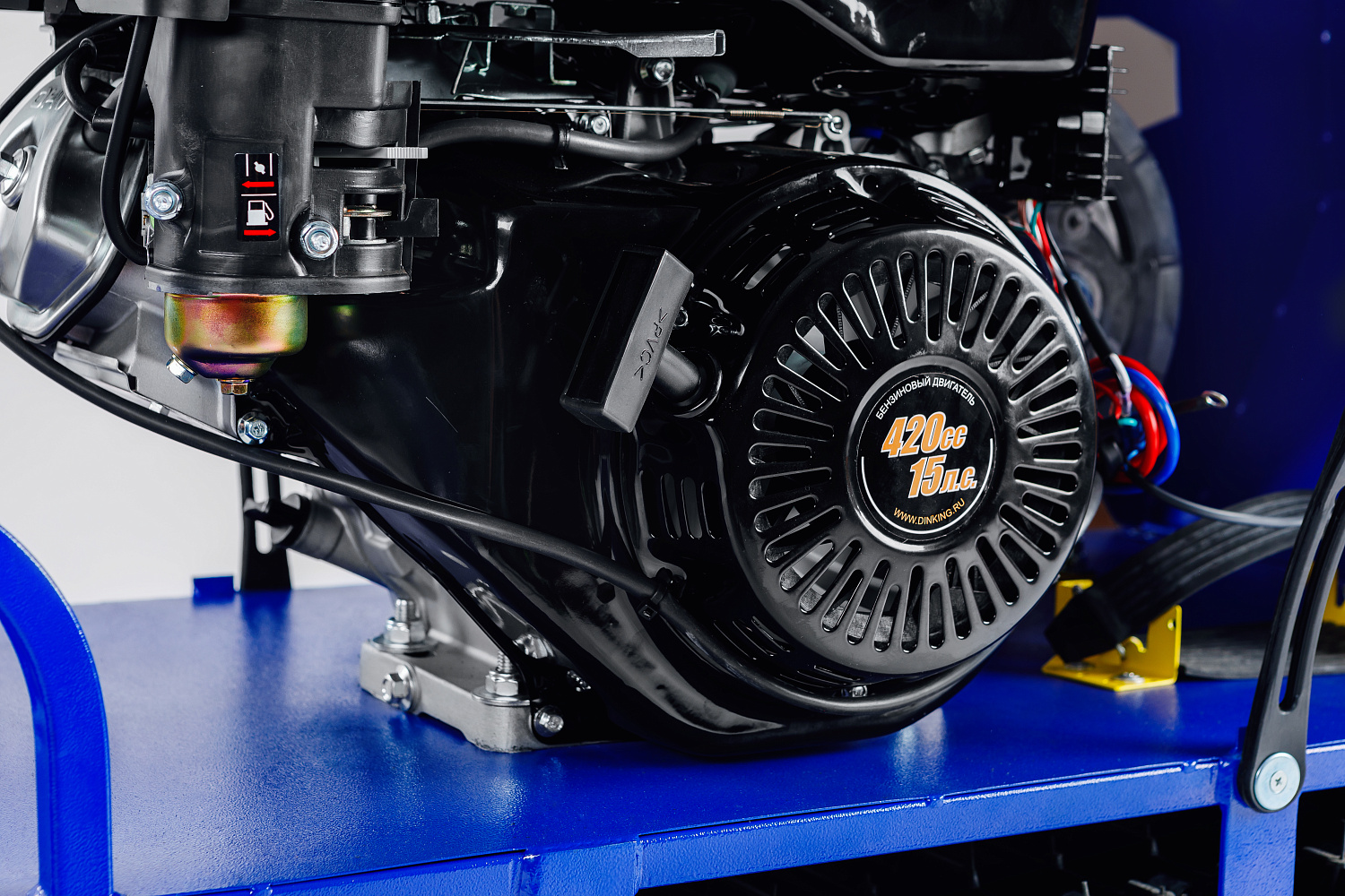 МОТОБУКСИРОВЩИК SNOW DOG 15 л.с. в Щёлкове