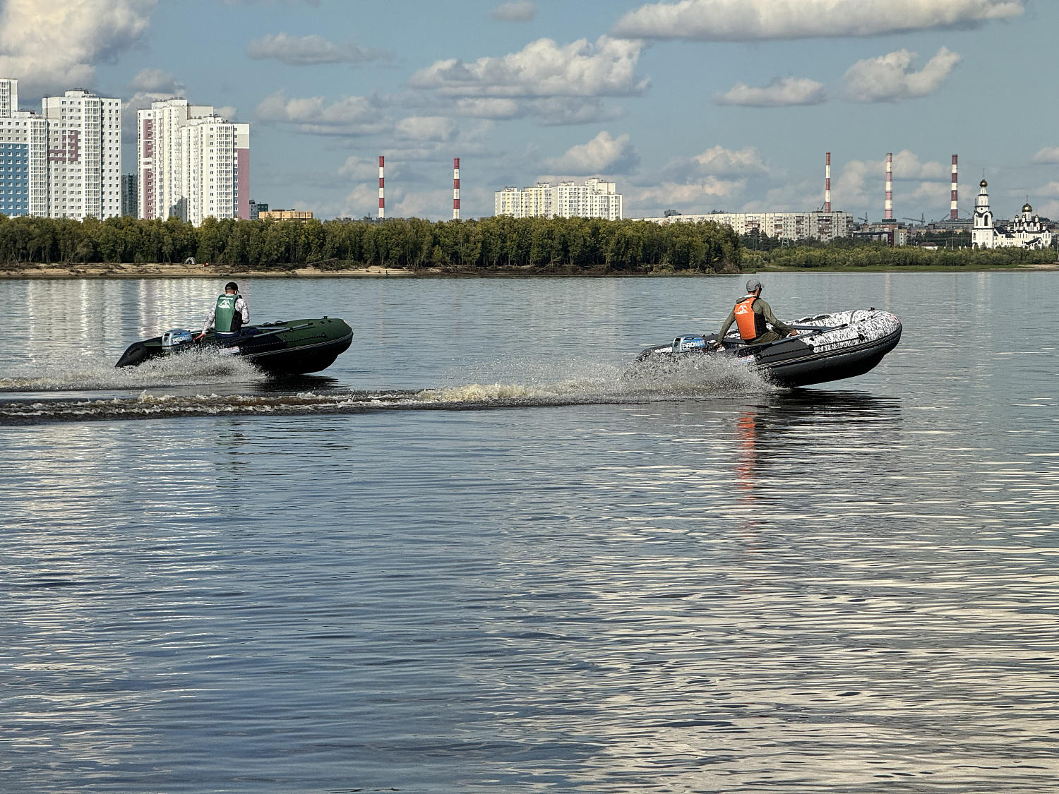 Лодка MISHIMO BIG FLOOR 440 в Щёлкове